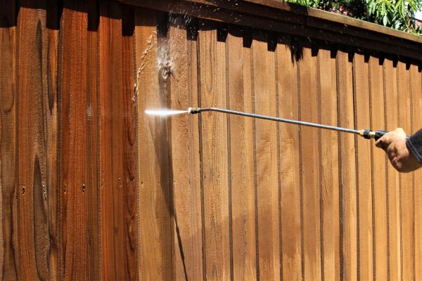 Fence Cleaning in Round Rock