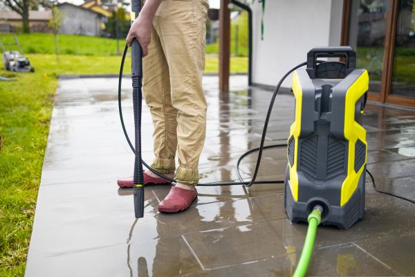 Porch Pressure Washing in Round Rock