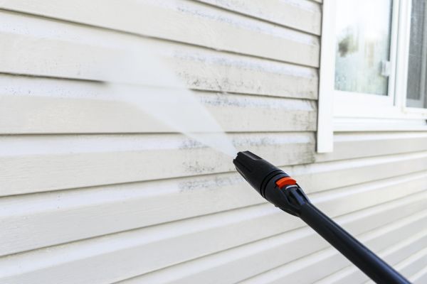 Vinyl Siding Washing in Round Rock